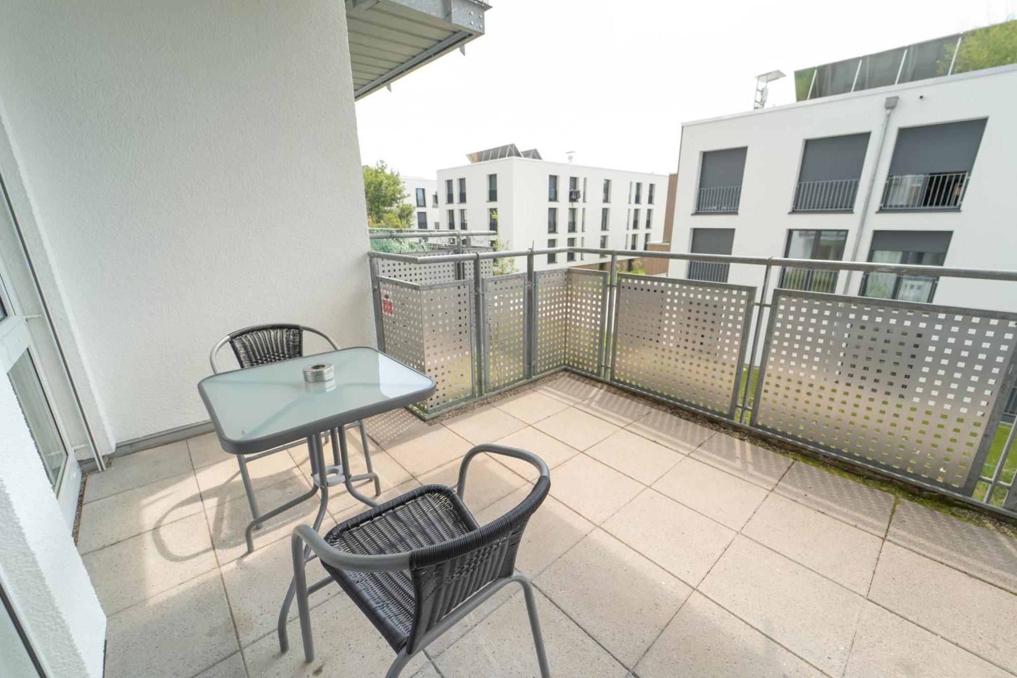 Range - Apartments - Kueche - Wlan - Netflix - Bis Zu 7 Personen เฟลบาค ภายนอก รูปภาพ